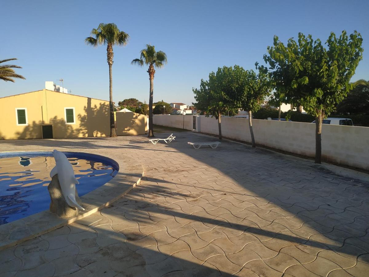 Apartamento con piscina y terraza en Ciutadella, Cala en Blanes Cala'N Blanes  Exterior foto